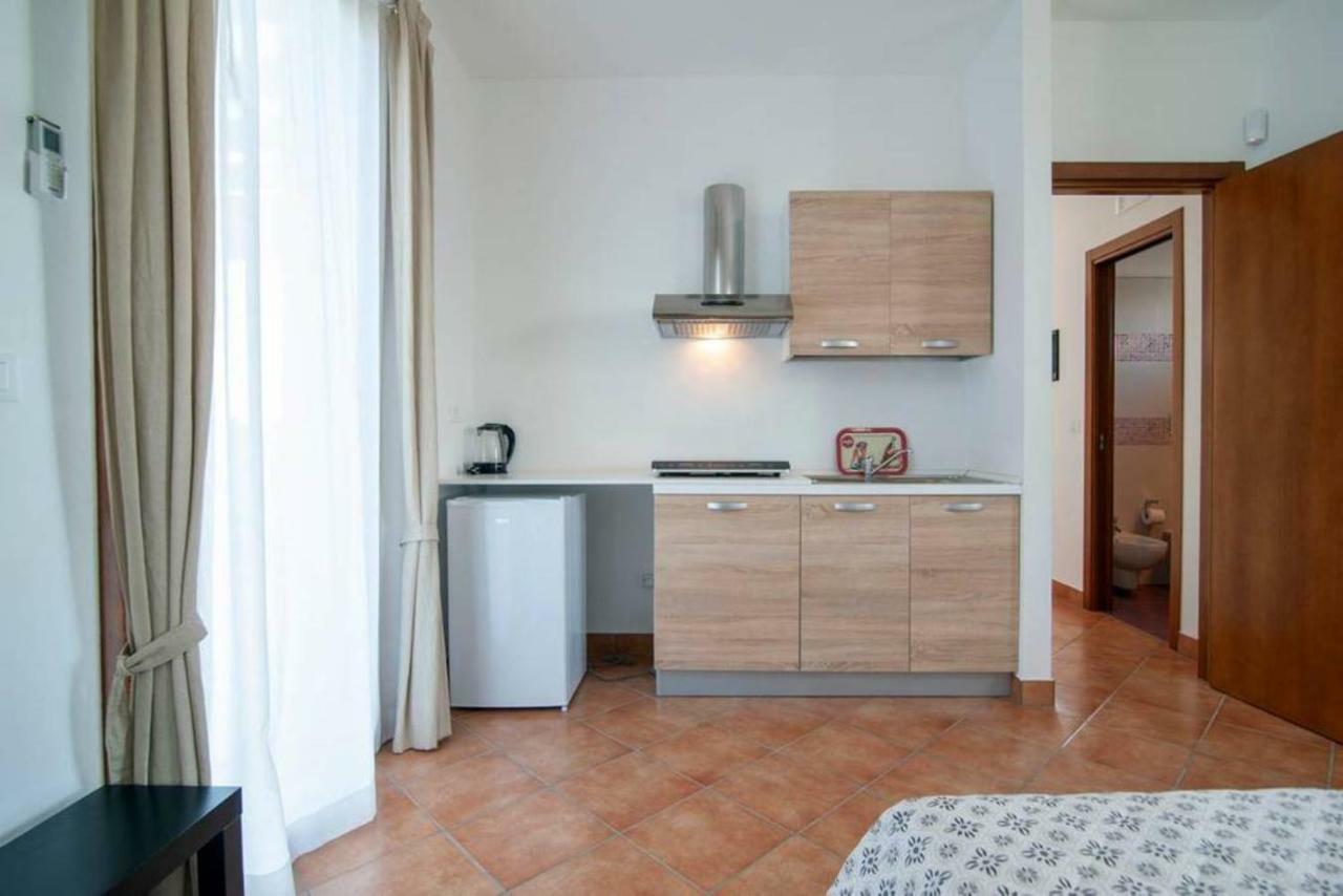 Bed and Breakfast La Dimora Dei Conti à Collemeto Extérieur photo